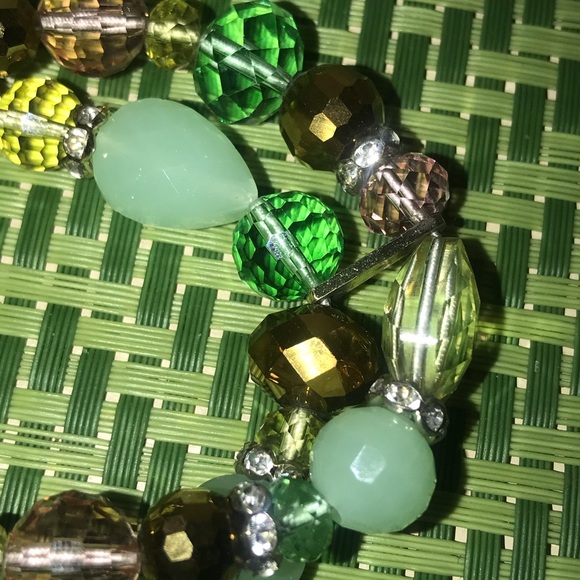 NWT Pastel Stretch Bracelet - Picture 4 of 5